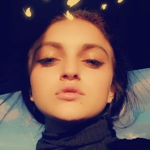 Meet your Posher, Mercedes